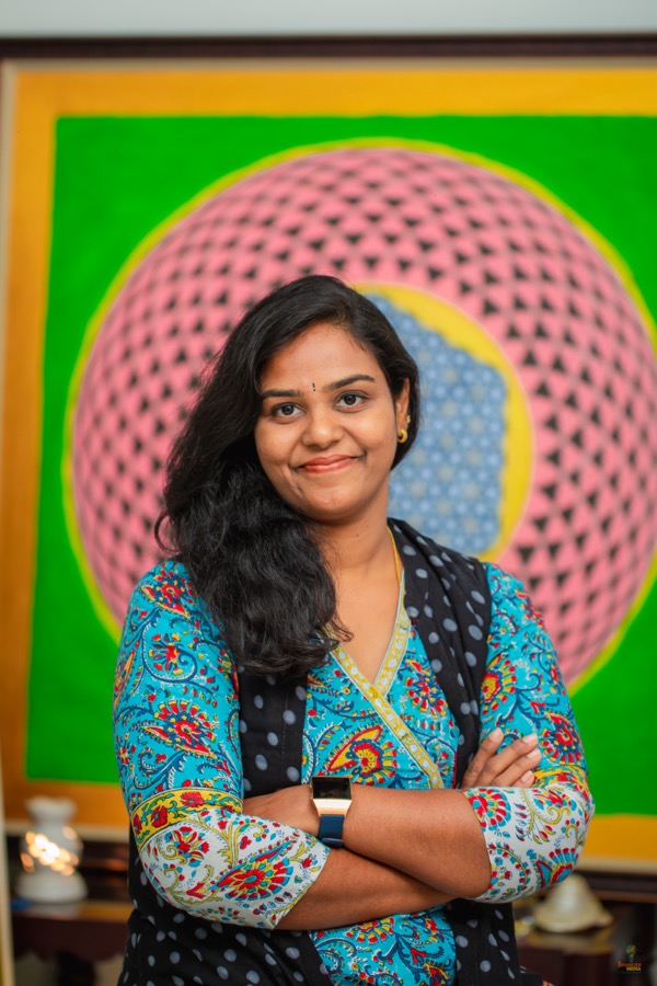 Varalakshmi Bharanidharan — Mandala Artist & Art Therapist
